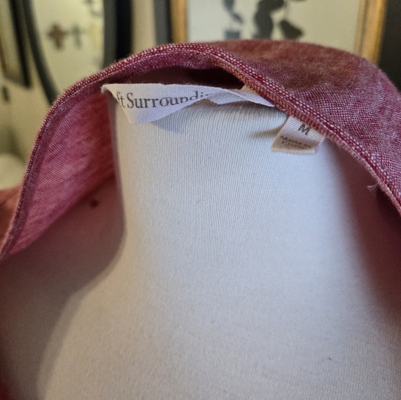 Soft Surroundings. Top. 351 - Picture 3 of 3